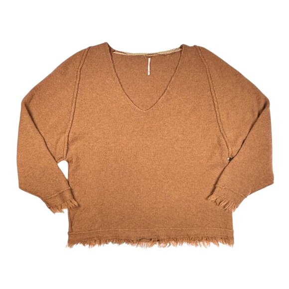 Free People Oversized Wool Sweater Sz.S Tan Camel Fringe Boho Minimalist Cozy - Picture 3 of 12